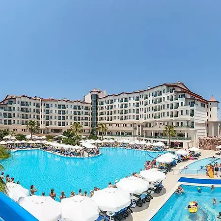 Hotel Bella & Colakli