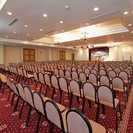 Hotel Bella & 5*
